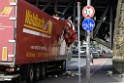 LKW blieb unter Bruecke haengen Koeln Deutz Opladenerstr Deutz Muelheimerstr P002